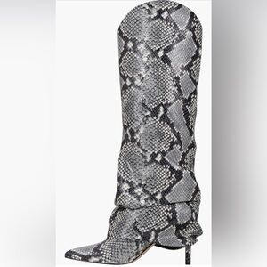 NWT Marc Fisher Nairene Snakeskin
Embossed Knee High
Boots (Women)